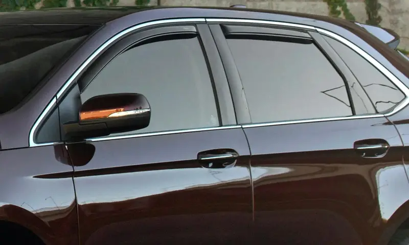 Auto Ventshade Ventvisor Smoke In-Channel Window Deflectors – 4-Piece Set For All-Weather Ventilation 1